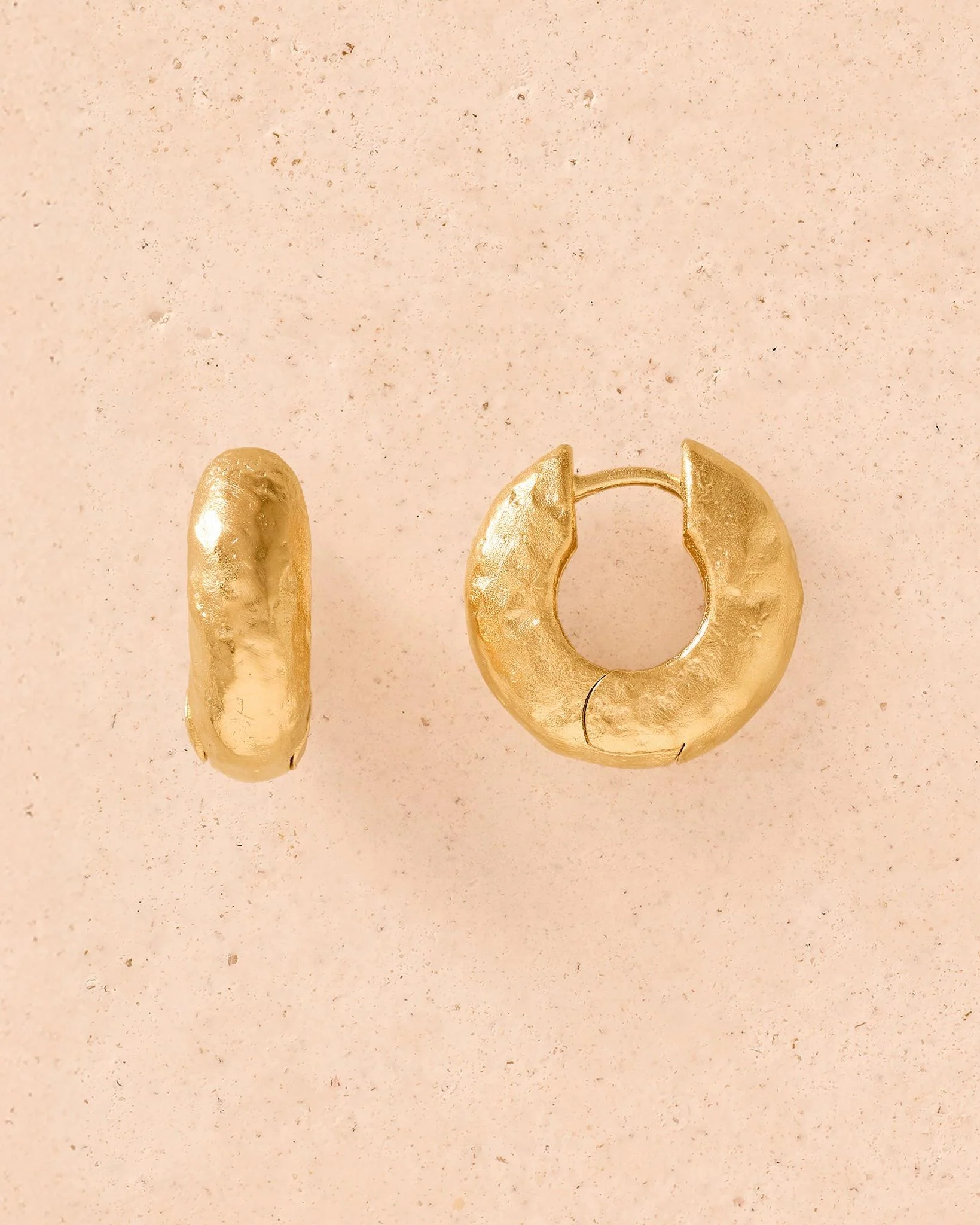 Anilla Earrings