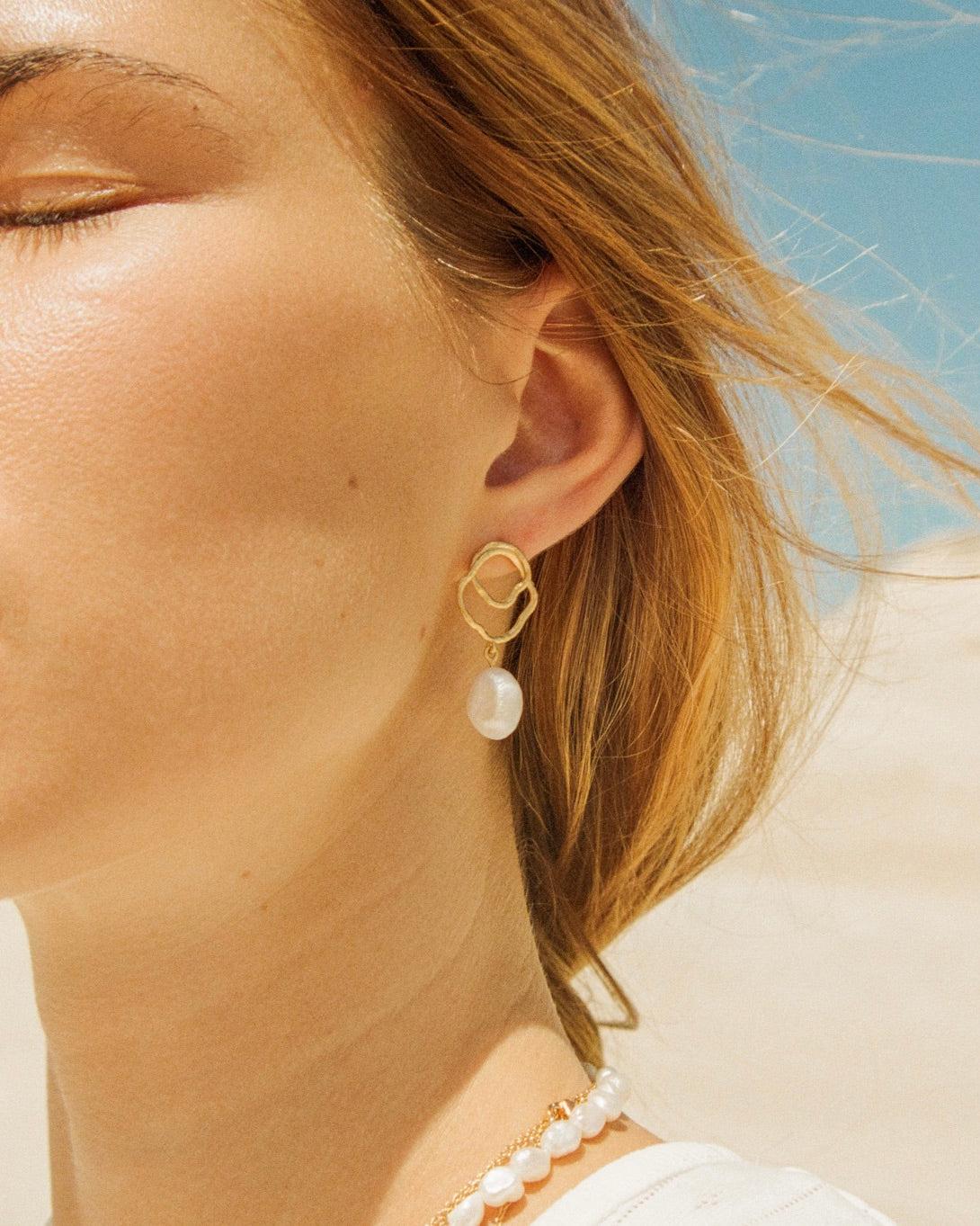 Célaphine Earrings - Image 4
