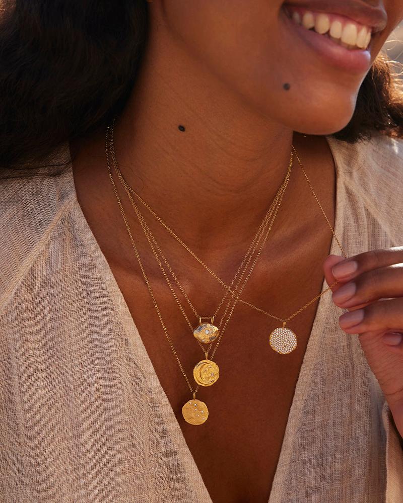 Lumoria Necklace - Image 3