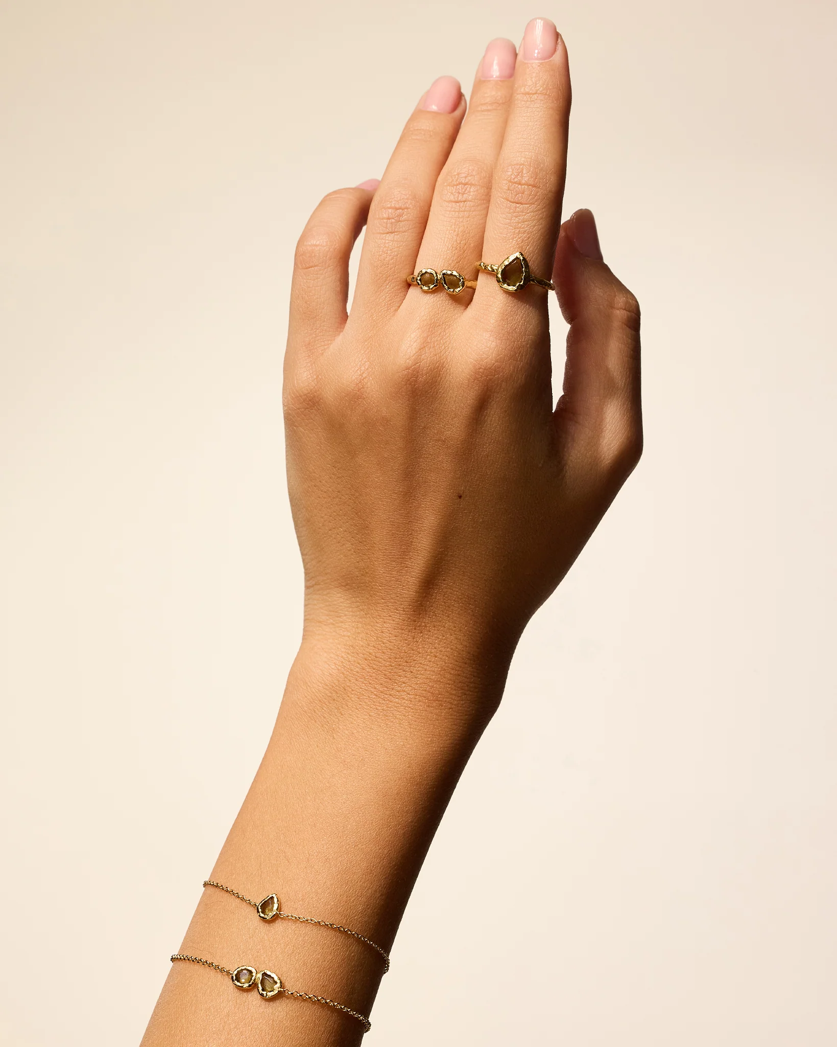 Lysia Bracelet - Image 5