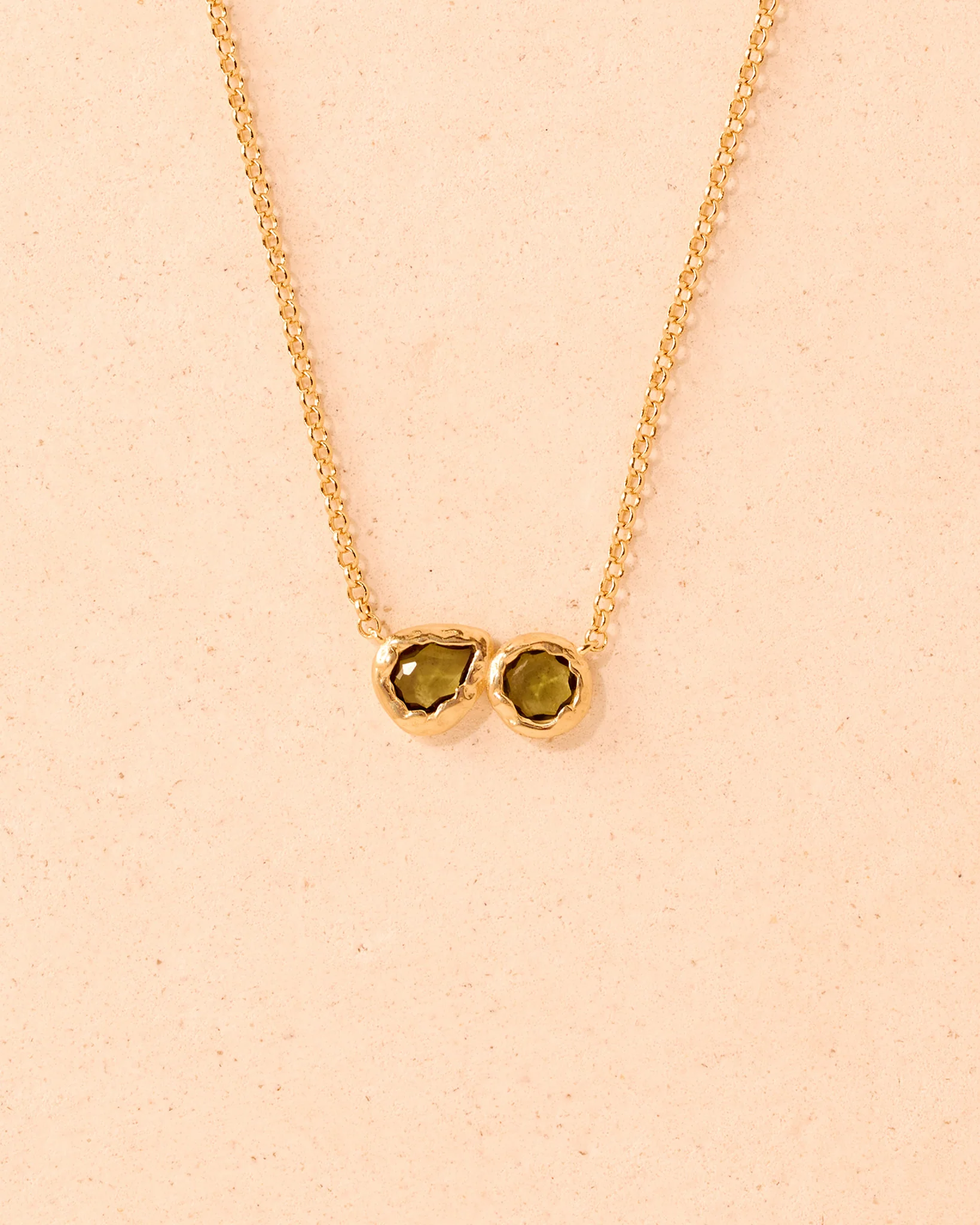 Lysiana Necklace