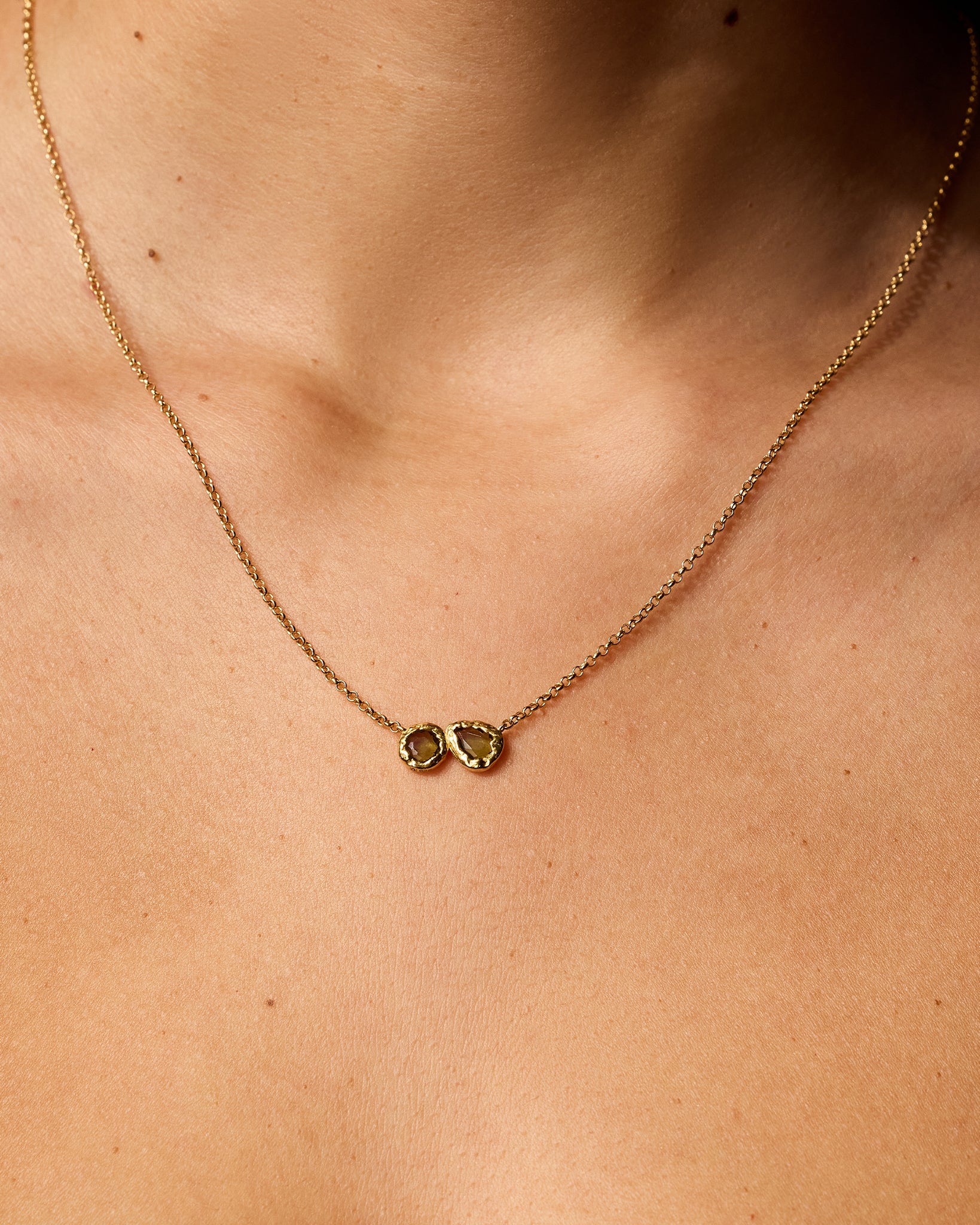 Lysiana Necklace - Image 2
