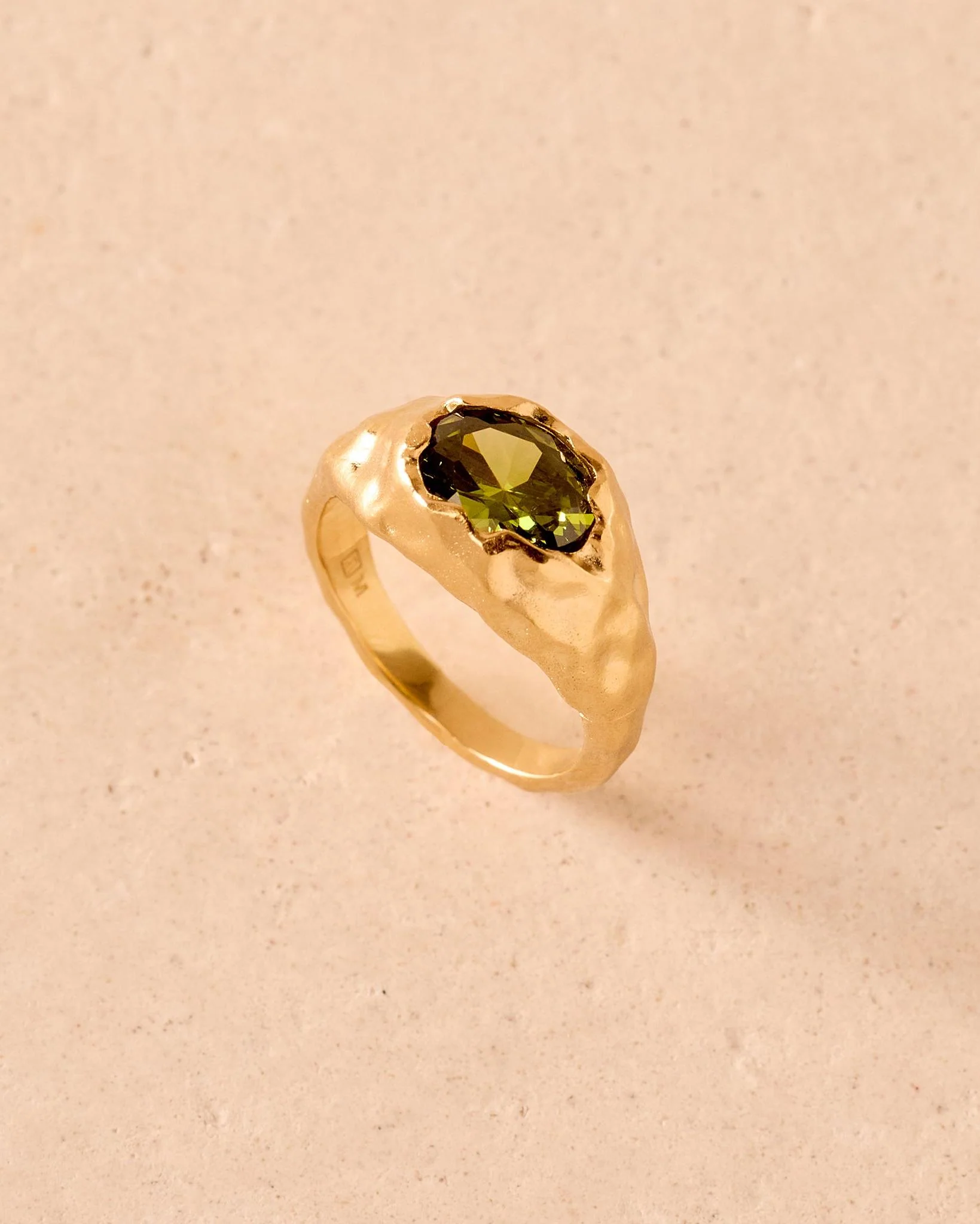 Maria Ring