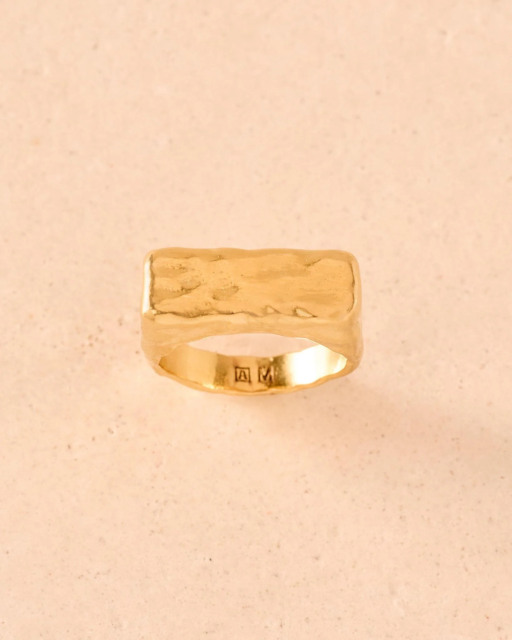Octavia Ring